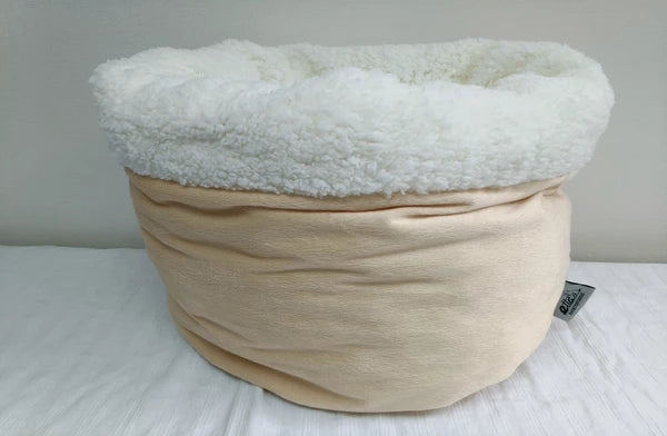“Bucket” Pet’s Den